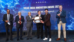 zypp electric wins volvo india innovation award under the sme category for their last mile connectivity solutions that aim to uberize same day delivery using ev fleet