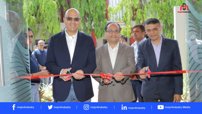 from l to r sanjeev sharma, md, abb india; ganesh kothawade, sr vp, electrification business, abb india; bhavesh choxi, vp, electrification business, abb india