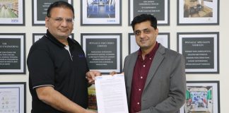 greencell mobility eka mobility sign mou to deploy 1000 electric buses